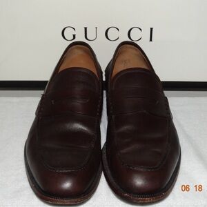 AUTHENTIC Gucci loafers size 10 (Italy) (us 11)